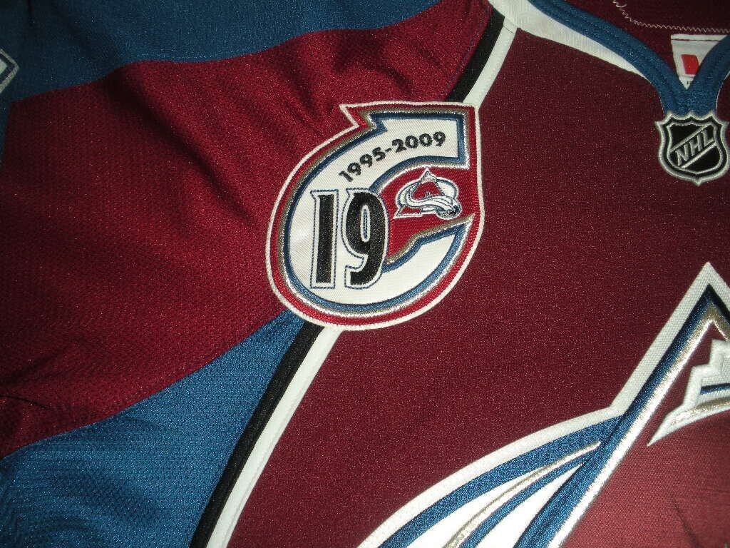 Colorado Avalanche Joe Sakic retirement Jersey patch